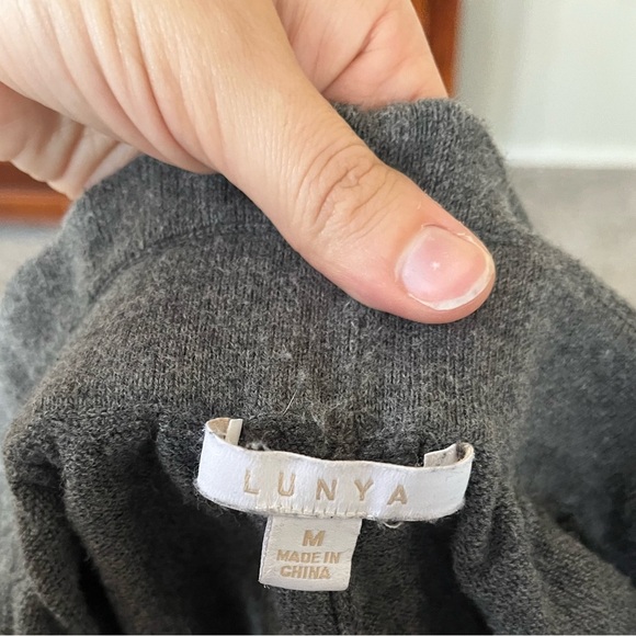 LUNYA Cozy Cotton Silk Relaxed Ankle Sweatpants in Heather Gray Womens Size M - Picture 15 of 15